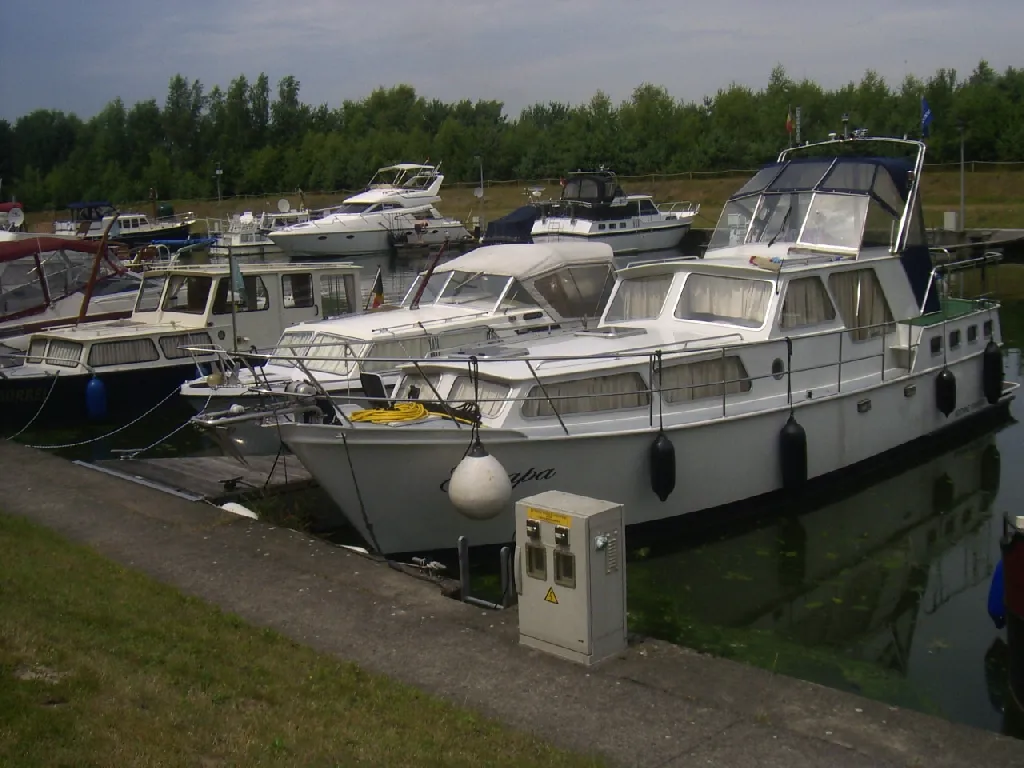 Motorboot Boorn Kruiser 1100