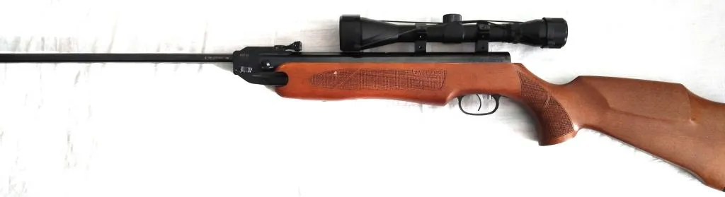 Hochwertiges und neuwertiges Weitschuss Luftgewehr Weihrauch HW 35 im cal. 5, 5