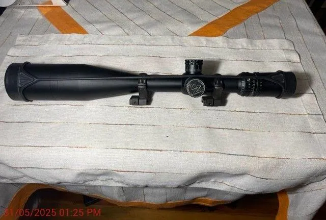 Zielfernrohr Nightforce NXS 8. 32x56
